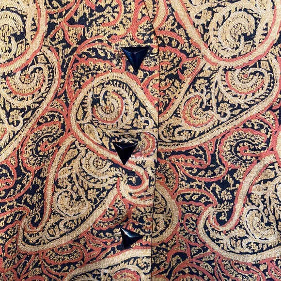 Vest by Tokyo Tailor - Picture 5 of 5